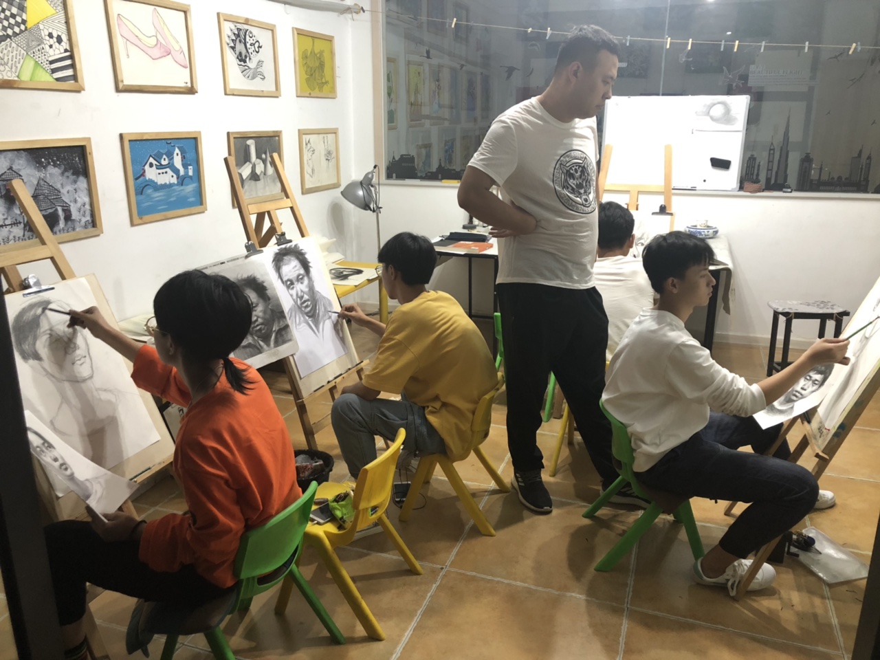 招办面对面公办院校67年办学底蕴新增三大工科专业！宁波幼师高专23个专业五大集群助力学子成长成才！(图1)